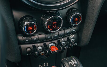 MINI Hatch, 2017 год, 1 850 000 рублей, 27 фотография
