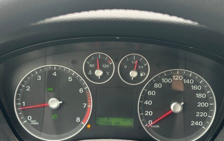Ford Focus II рестайлинг, 2006 год, 340 000 рублей, 22 фотография