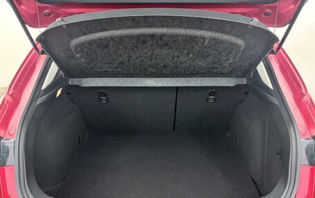 Mazda Axela, 2014 год, 1 240 000 рублей, 26 фотография