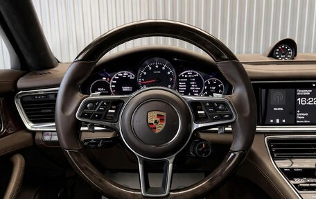 Porsche Panamera II рестайлинг, 2017 год, 7 377 000 рублей, 6 фотография