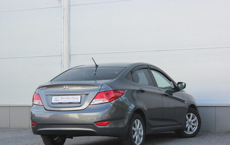 Hyundai Solaris II рестайлинг, 2011 год, 677 000 рублей, 2 фотография
