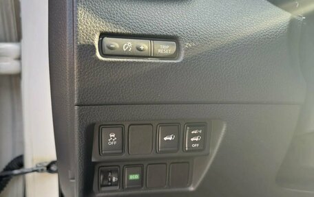 Nissan X-Trail, 2017 год, 1 700 000 рублей, 10 фотография