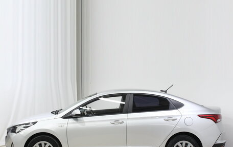 Hyundai Solaris II рестайлинг, 2021 год, 1 680 000 рублей, 8 фотография