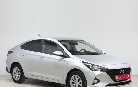Hyundai Solaris II рестайлинг, 2021 год, 1 680 000 рублей, 3 фотография