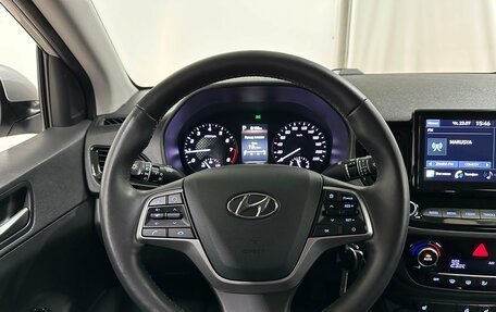 Hyundai Solaris II рестайлинг, 2021 год, 1 680 000 рублей, 17 фотография