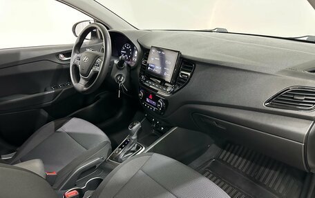 Hyundai Solaris II рестайлинг, 2021 год, 1 680 000 рублей, 19 фотография
