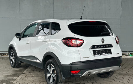 Renault Kaptur I рестайлинг, 2017 год, 1 499 000 рублей, 5 фотография