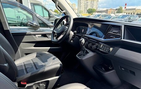 Volkswagen Multivan T6 рестайлинг, 2023 год, 8 500 000 рублей, 6 фотография