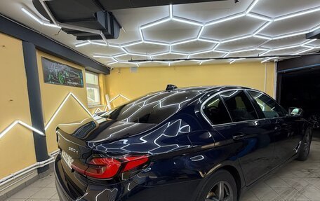 BMW 5 серия, 2018 год, 2 800 000 рублей, 4 фотография
