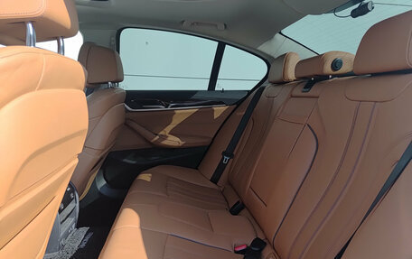 BMW 5 серия, 2020 год, 4 300 000 рублей, 16 фотография