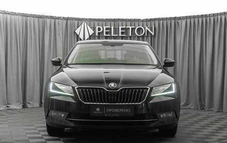 Skoda Superb III рестайлинг, 2018 год, 2 230 000 рублей, 3 фотография