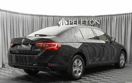Skoda Superb III рестайлинг, 2018 год, 2 230 000 рублей, 5 фотография