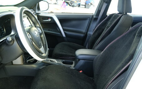 Toyota RAV4, 2018 год, 2 949 000 рублей, 8 фотография