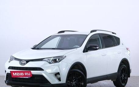 Toyota RAV4, 2018 год, 2 949 000 рублей, 4 фотография