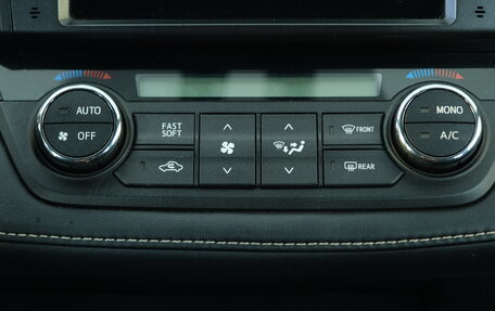 Toyota RAV4, 2018 год, 2 949 000 рублей, 13 фотография