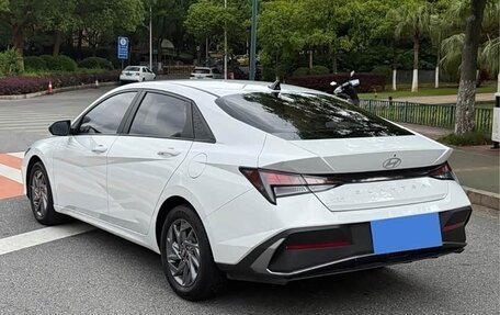 Hyundai Elantra, 2023 год, 1 183 000 рублей, 6 фотография