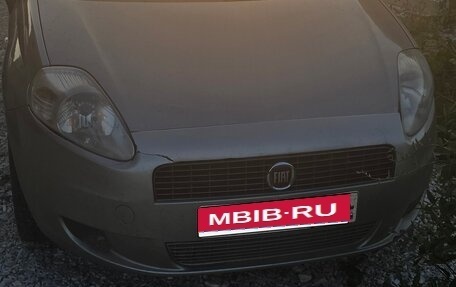 Fiat Punto III Punto Evo рестайлинг, 2007 год, 235 000 рублей, 1 фотография