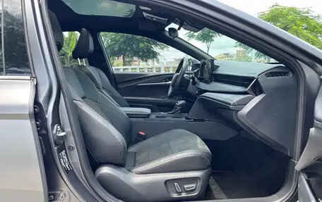 Toyota Camry, 2025 год, 3 383 000 рублей, 8 фотография