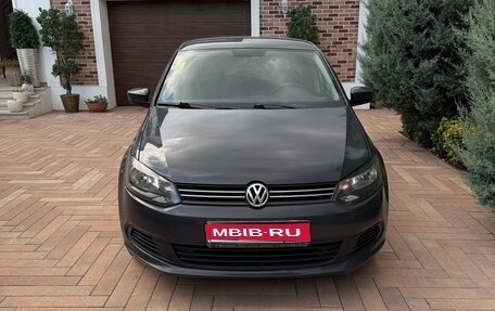 Volkswagen Polo VI (EU Market), 2011 год, 630 000 рублей, 1 фотография