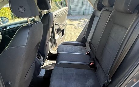 Volkswagen T-Roc I, 2022 год, 2 850 000 рублей, 10 фотография