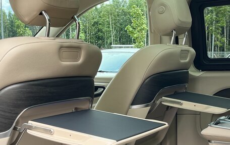 Mercedes-Benz V-Класс, 2024 год, 9 300 000 рублей, 24 фотография