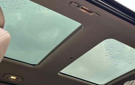 Mercedes-Benz V-Класс, 2024 год, 9 300 000 рублей, 30 фотография