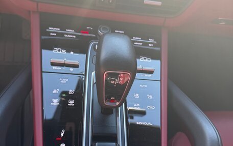 Porsche Cayenne III, 2022 год, 11 250 000 рублей, 10 фотография