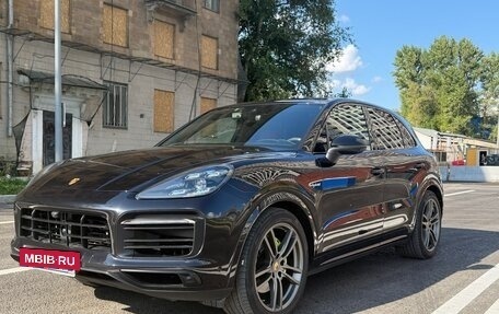 Porsche Cayenne III, 2022 год, 11 250 000 рублей, 6 фотография