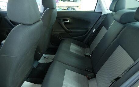 Volkswagen Polo VI (EU Market), 2012 год, 899 000 рублей, 18 фотография