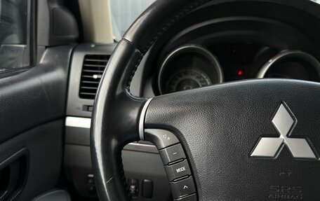 Mitsubishi Pajero IV, 2012 год, 2 290 000 рублей, 19 фотография