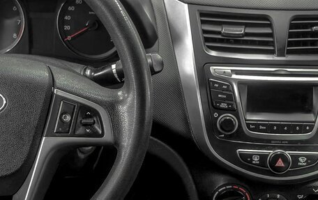 Hyundai Solaris II рестайлинг, 2015 год, 899 900 рублей, 16 фотография