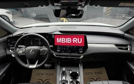 Lexus RX IV рестайлинг, 2023 год, 7 000 077 рублей, 8 фотография