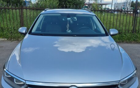 Volkswagen Passat B8 рестайлинг, 2015 год, 1 450 000 рублей, 6 фотография
