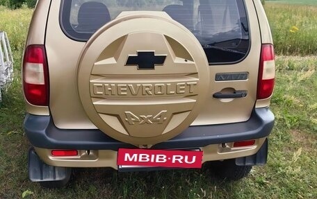 Chevrolet Niva I рестайлинг, 2005 год, 420 000 рублей, 3 фотография