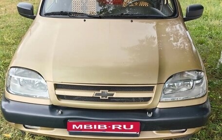 Chevrolet Niva I рестайлинг, 2005 год, 420 000 рублей, 5 фотография