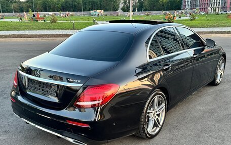Mercedes-Benz E-Класс, 2017 год, 2 980 000 рублей, 7 фотография