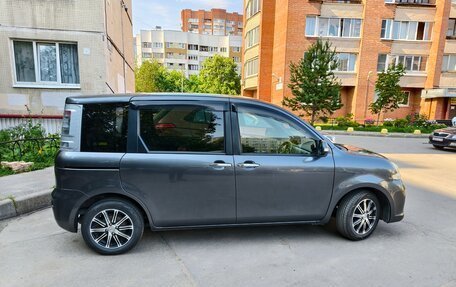 Toyota Sienta I, 2013 год, 970 000 рублей, 4 фотография