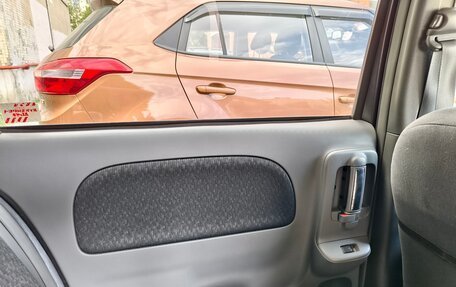 Toyota Sienta I, 2013 год, 970 000 рублей, 12 фотография