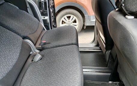 Toyota Sienta I, 2013 год, 970 000 рублей, 18 фотография