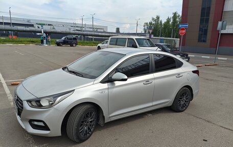 Hyundai Solaris II рестайлинг, 2019 год, 1 300 000 рублей, 3 фотография