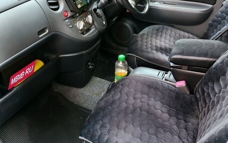 Toyota Sienta I, 2013 год, 970 000 рублей, 28 фотография