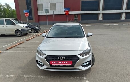 Hyundai Solaris II рестайлинг, 2019 год, 1 300 000 рублей, 2 фотография