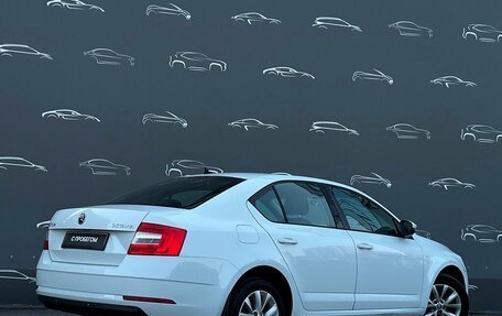 Skoda Octavia, 2018 год, 1 090 300 рублей, 2 фотография