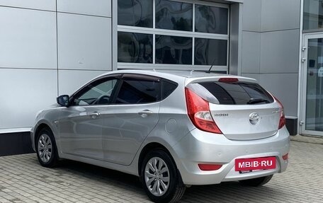 Hyundai Solaris II рестайлинг, 2012 год, 810 000 рублей, 5 фотография
