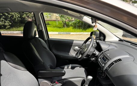 Nissan Note II рестайлинг, 2012 год, 900 000 рублей, 9 фотография
