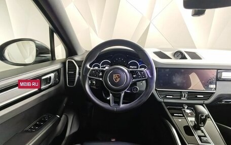 Porsche Cayenne III, 2022 год, 9 695 000 рублей, 19 фотография