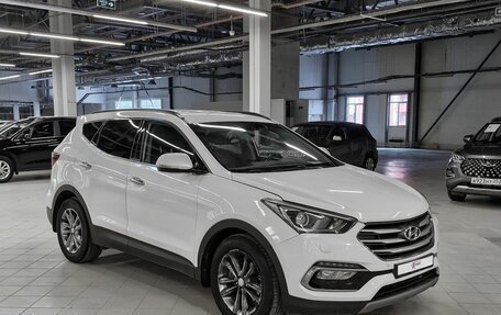 Hyundai Santa Fe III рестайлинг, 2017 год, 2 299 000 рублей, 3 фотография