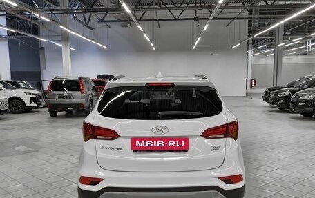 Hyundai Santa Fe III рестайлинг, 2017 год, 2 299 000 рублей, 6 фотография