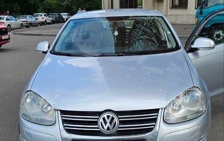 Volkswagen Jetta VI, 2010 год, 550 000 рублей, 1 фотография