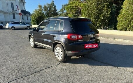 Volkswagen Tiguan I, 2010 год, 1 100 000 рублей, 2 фотография